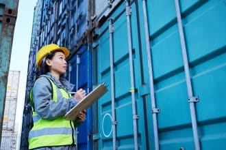 Graphique illustrant l'impact de l'externalisation logistique sur les performances d'entreprise